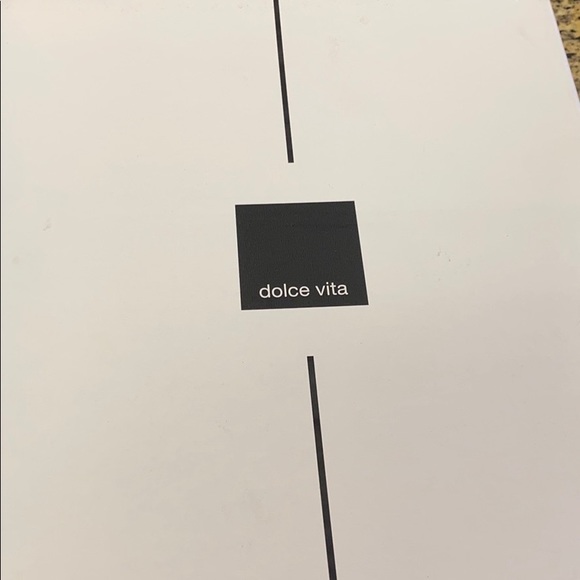 NWT dolce vita size 8 black leather ankle bootie - Picture 10 of 12